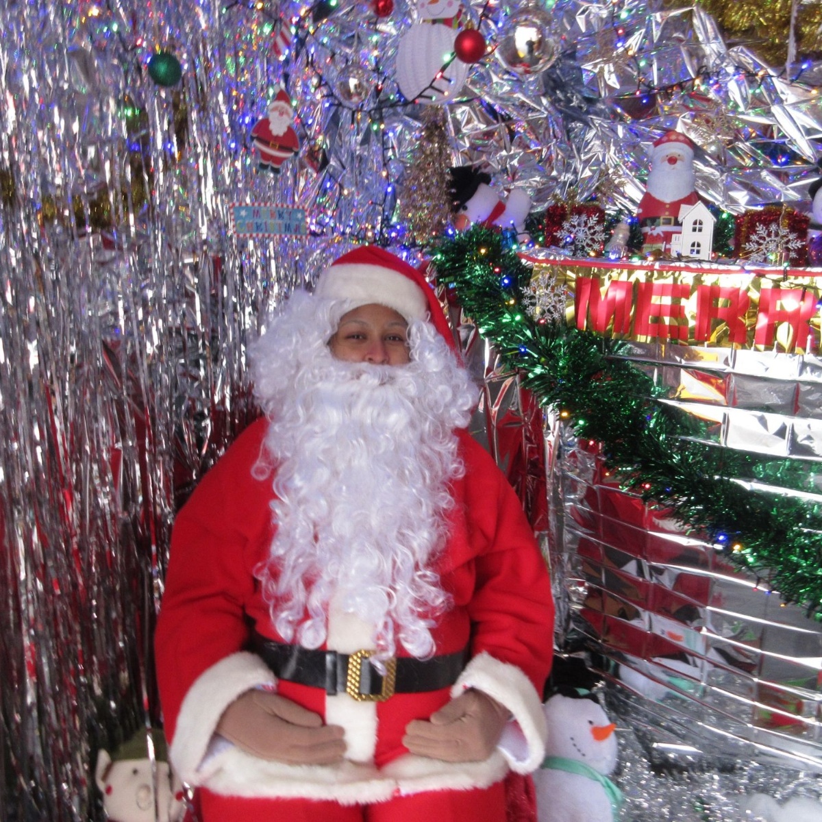 Blue Gate Fields Infant School Mother Christmas visits Children